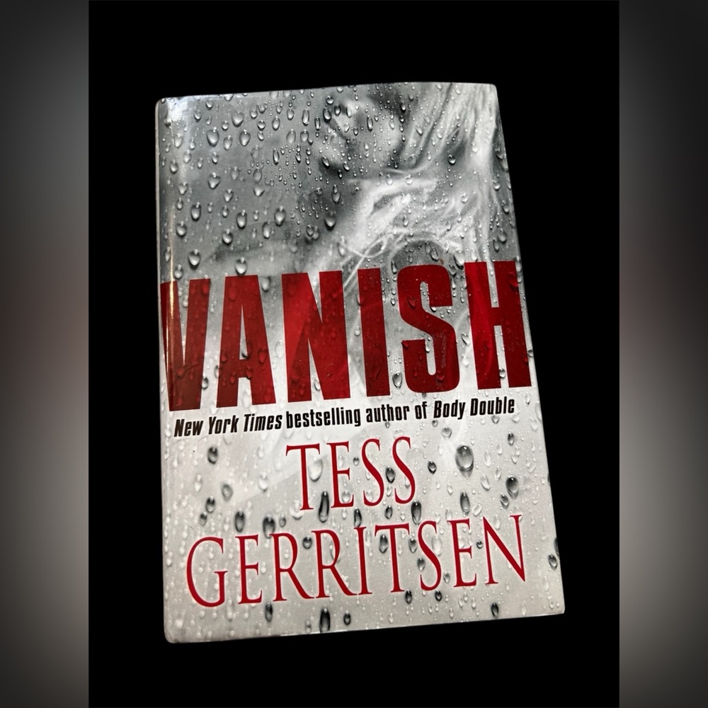 Vanish by Tess Gerritsen Hardcover Book